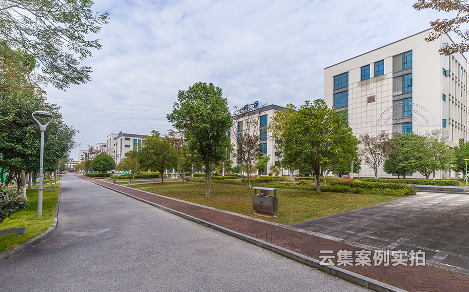 工廠遠(yuǎn)程監(jiān)測(cè)系統(tǒng)